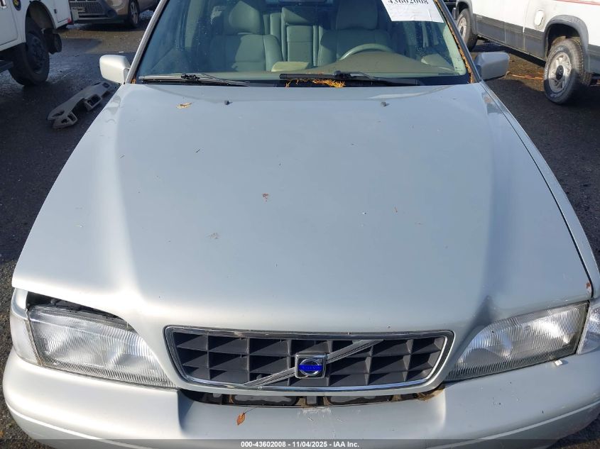 2000 Volvo S70 Glt/Glt Se VIN: YV1LS56D4Y2623131 Lot: 43602008
