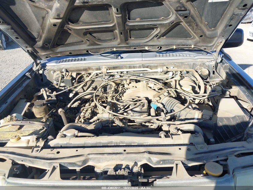 2001 Nissan Xterra Xe-V6 VIN: 5N1ED28T61C560637 Lot: 43602011