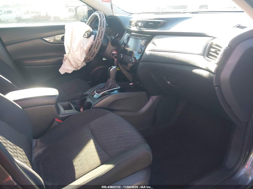 2019 NISSAN ROGUE S 5N1AT2MT2KC845229