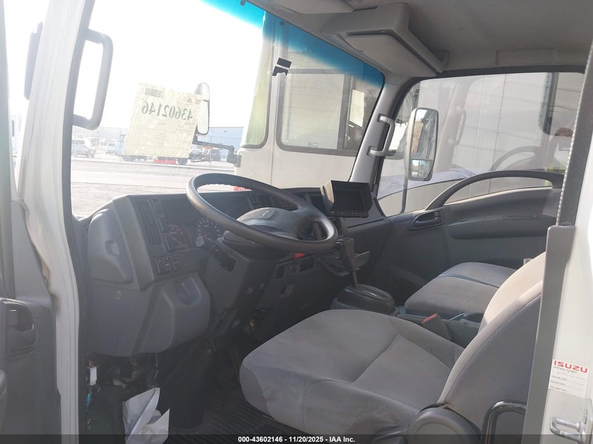 2019 Isuzu Npr Hd VIN: 54DC4W1B8KS812881 Lot: 43602146