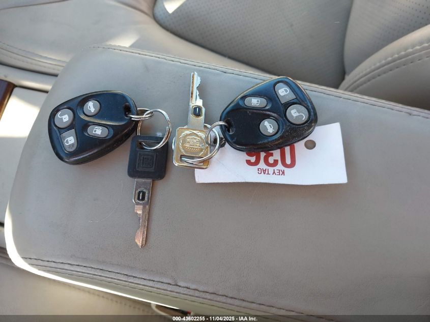 1999 Cadillac Deville Concours VIN: 1G6KF549XXU739489 Lot: 43602255