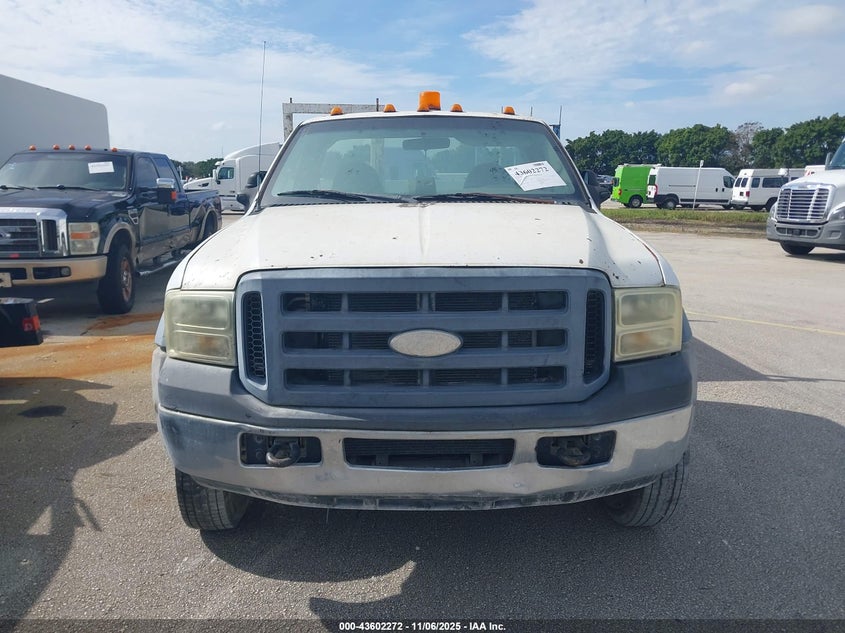 2007 Ford F-450 Chassis Xl/Xlt VIN: 1FDXF46P67EB23318 Lot: 43602272