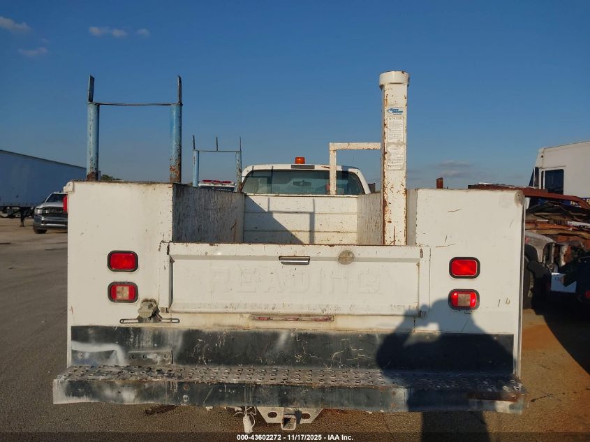 2007 Ford F-450 Chassis Xl/Xlt VIN: 1FDXF46P67EB23318 Lot: 43602272