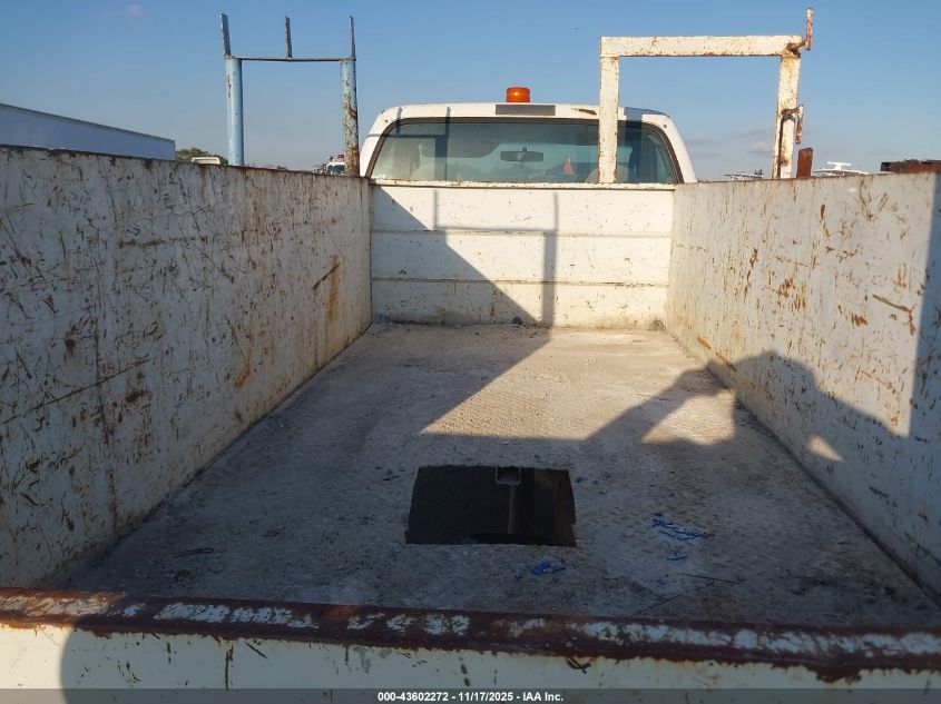 2007 Ford F-450 Chassis Xl/Xlt VIN: 1FDXF46P67EB23318 Lot: 43602272