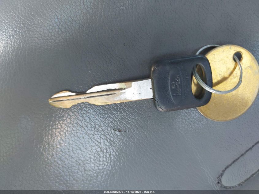 2003 Ford F-450 Xl/Xlt VIN: 1FDXF46P93EC43799 Lot: 43602273