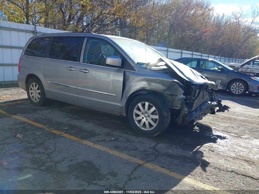 2014 CHRYSLER TOWN & COUNTRY TOURING - 2C4RC1BGXER160849