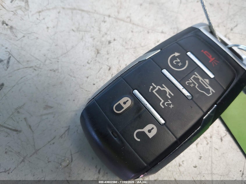 2019 RAM 1500 LIMITED  4X4 5'7 BOX - 1C6SRFHT1KN673778