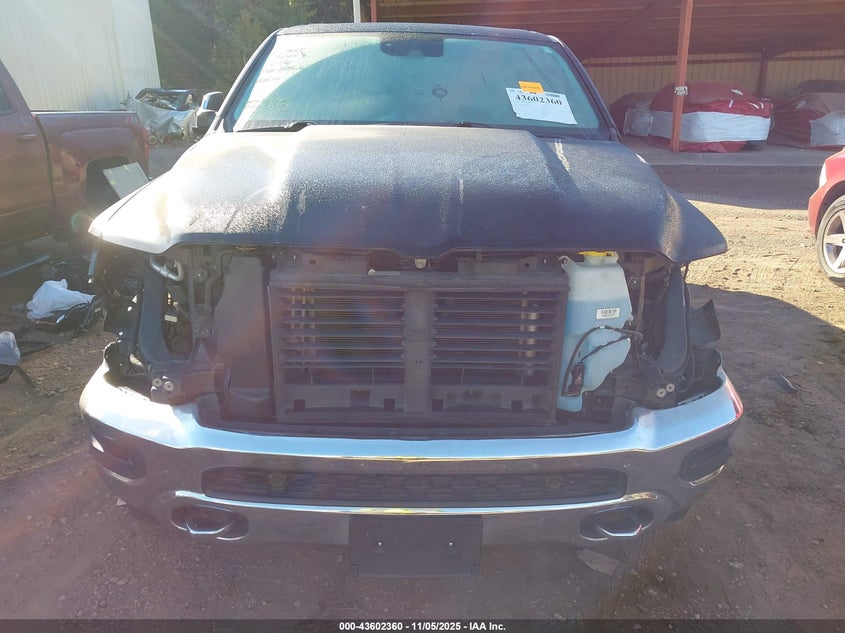 2019 RAM 1500 LIMITED  4X4 5'7 BOX - 1C6SRFHT1KN673778