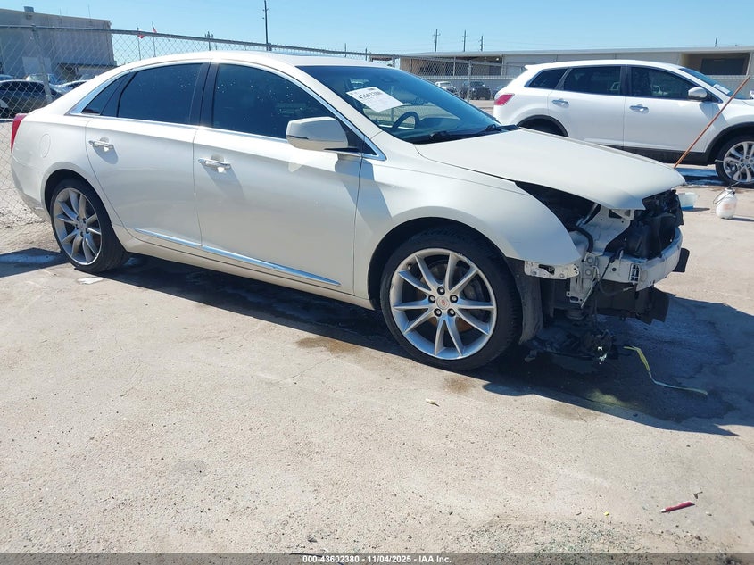 2014 Cadillac Xts Premium cream sedan gasoline 2G61P5S39E9323354 photo #1