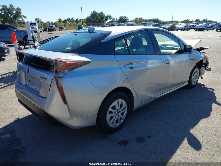 2017 Toyota Prius Two VIN: JTDKBRFU2H3038552 Lot: 43602402