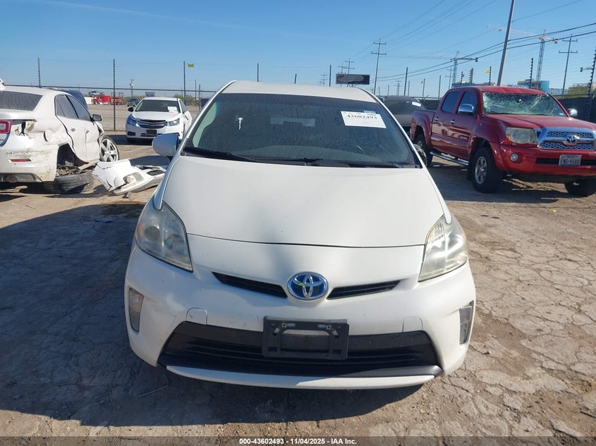 2014 TOYOTA PRIUS FOUR JTDKN3DU4E1778375