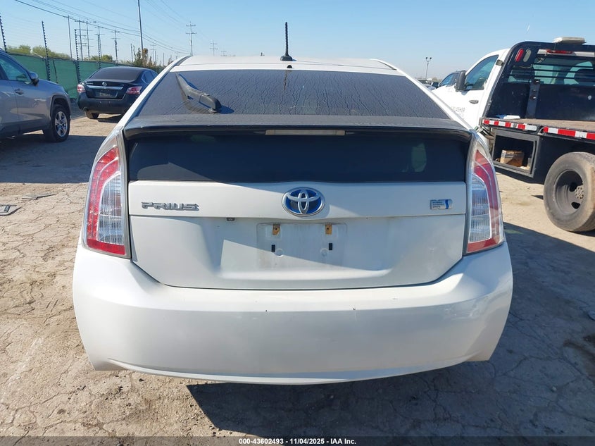 2014 TOYOTA PRIUS FOUR JTDKN3DU4E1778375