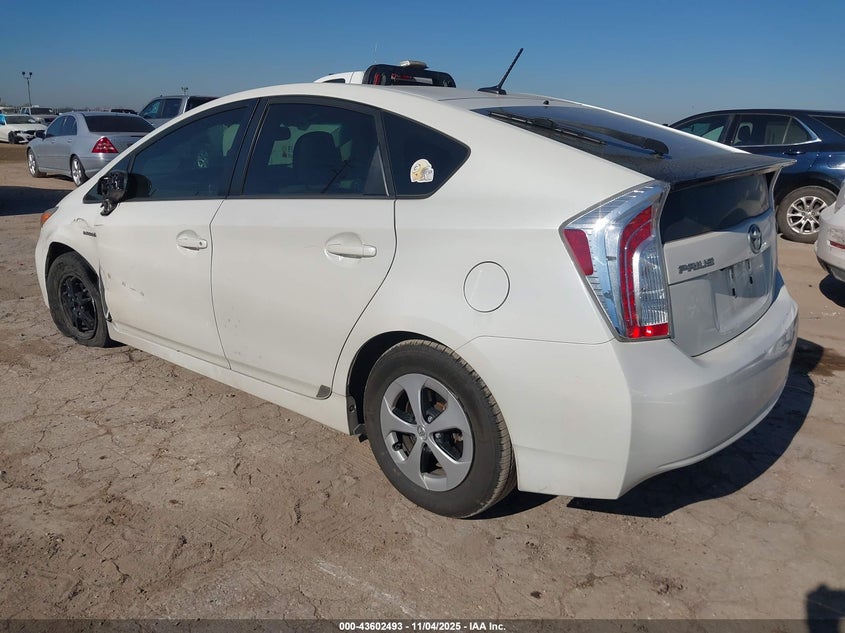 2014 TOYOTA PRIUS FOUR JTDKN3DU4E1778375