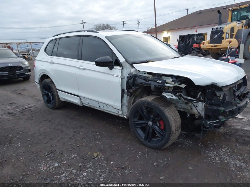 VOLKSWAGEN TIGUAN 2.0T SE/2.0T SEL/2.0T SEL R-LINE/2.0T SEL R-LINE BLACK