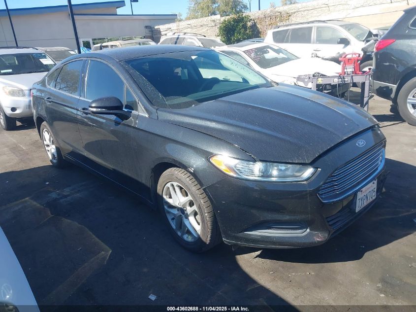 FORD FUSION SE