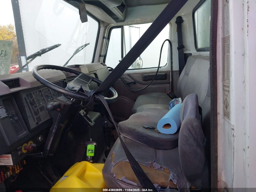 1999 International 4000 4700 VIN: 1HTSCAAM0XH672162 Lot: 43602699
