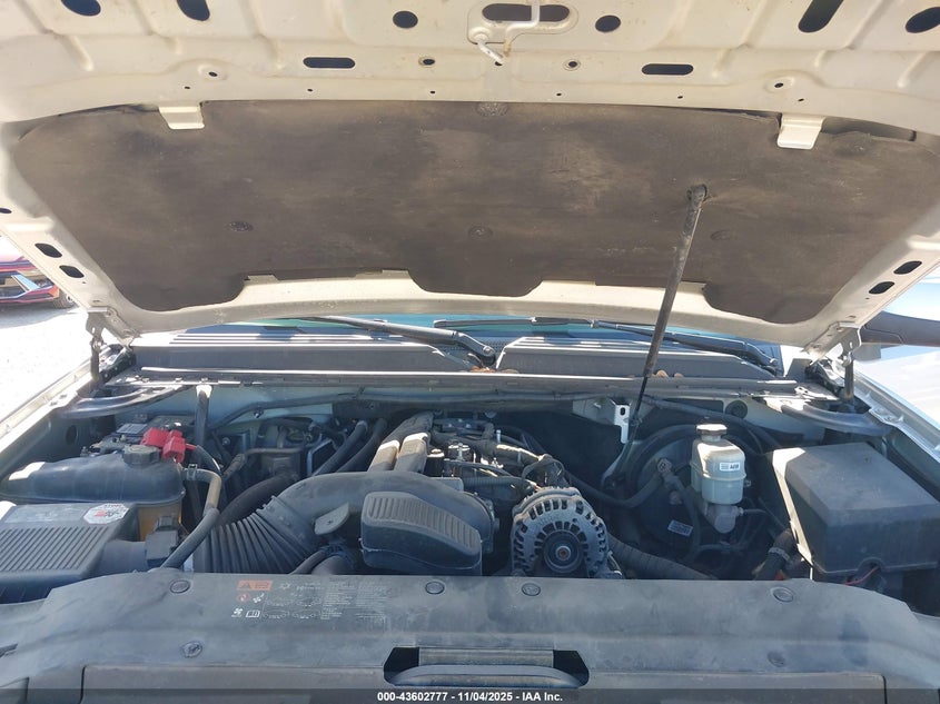 2013 CHEVROLET SUBURBAN 1500 LT - 1GNSKJE77DR144085