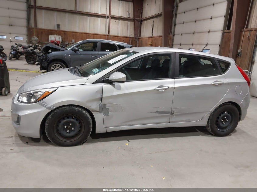 2017 HYUNDAI ACCENT SE KMHCT5AE4HU310759