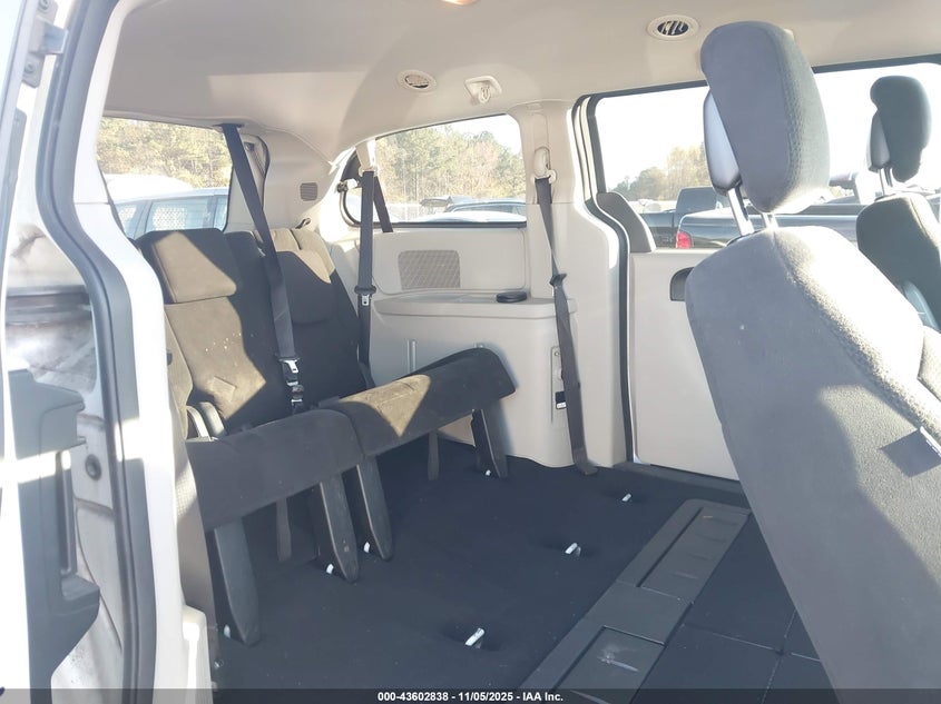 2012 Dodge Grand Caravan Sxt VIN: 2C4RDGCG9CR165682 Lot: 43602838