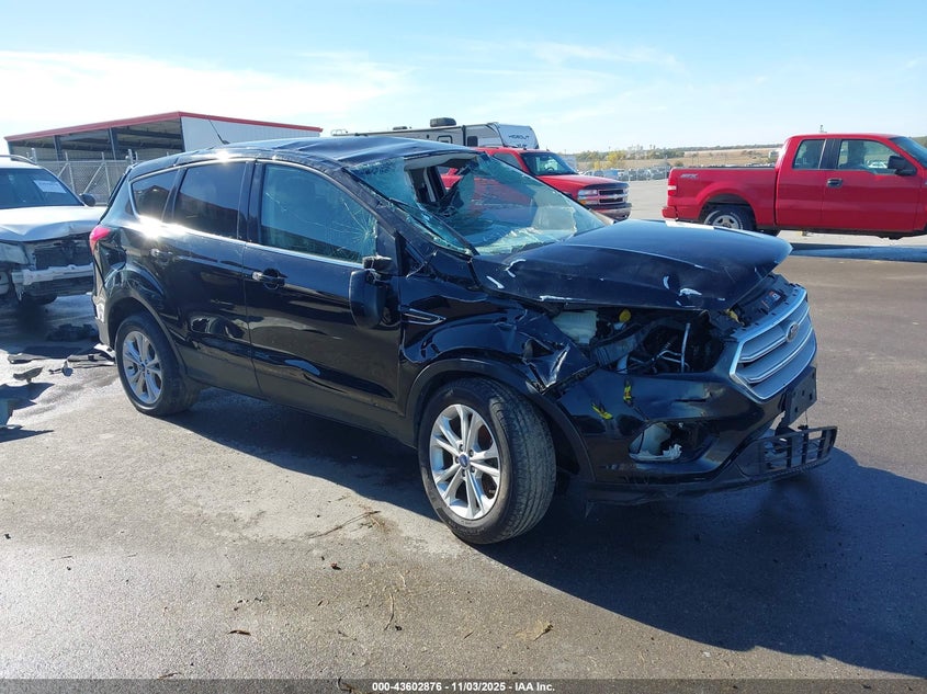 FORD ESCAPE SE