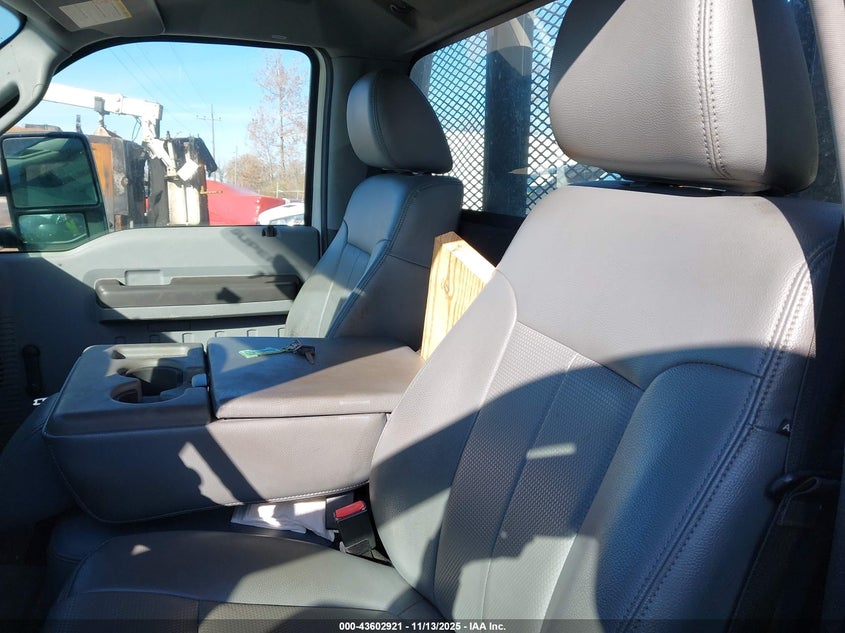 2016 Ford F-450 Chassis Xl VIN: 1FDUF4GT9GEA60584 Lot: 43602921