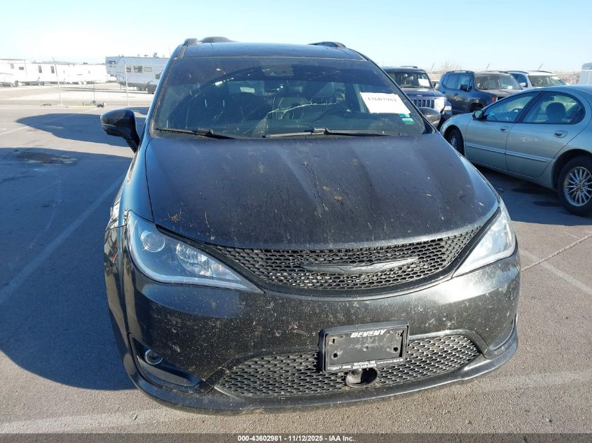 2020 Chrysler Pacifica Limited VIN: 2C4RC1GG4LR165566 Lot: 43602981