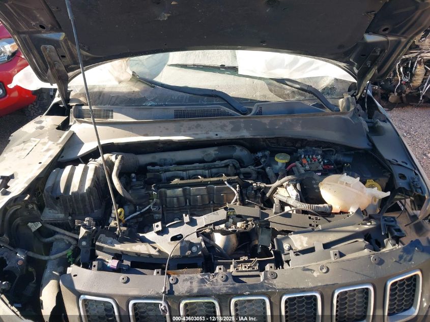 2018 Jeep Compass Latitude 4X4 VIN: 3C4NJDBB8JT315903 Lot: 43603053