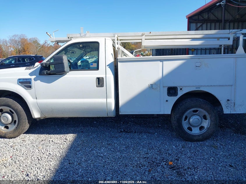 2008 Ford F-350 Xl/Xlt VIN: 1FDWF30508EC54873 Lot: 43603093