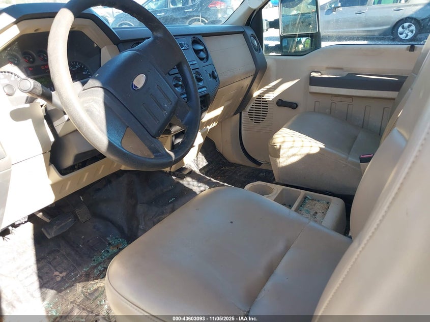 2008 Ford F-350 Xl/Xlt VIN: 1FDWF30508EC54873 Lot: 43603093