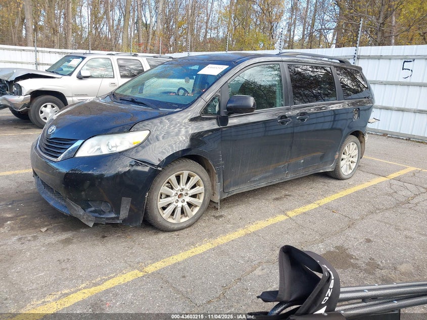 2013 TOYOTA SIENNA LE 7 PASSENGER - 5TDJK3DC2DS066833