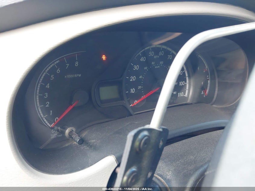 2013 TOYOTA SIENNA LE 7 PASSENGER - 5TDJK3DC2DS066833