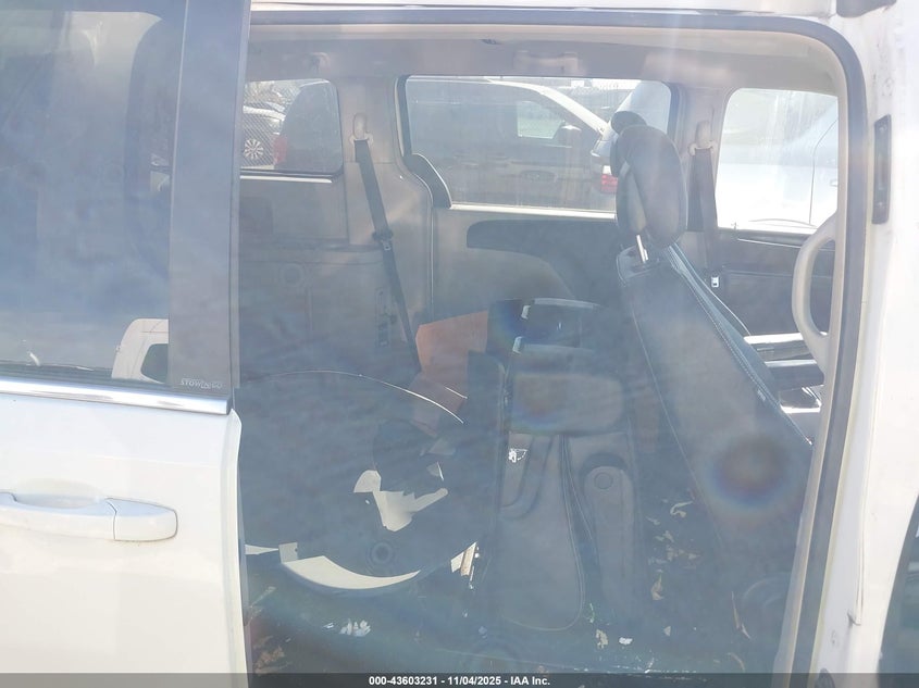 2013 Chrysler Town & Country Touring VIN: 2C4RC1BG4DR689776 Lot: 43603231