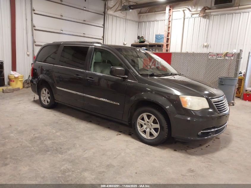 CHRYSLER TOWN & COUNTRY TOURING