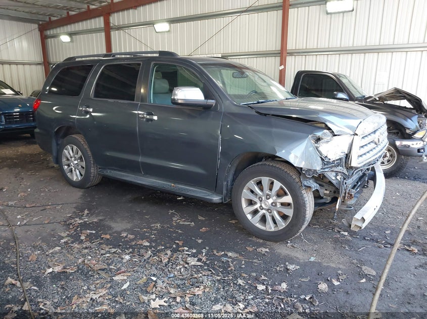TOYOTA SEQUOIA LIMITED 5.7L V8