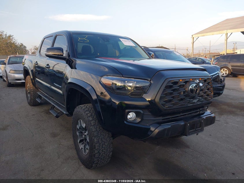 TOYOTA TACOMA SR5 V6