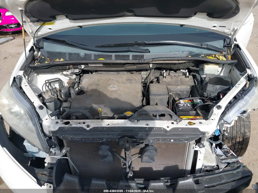 2015 TOYOTA SIENNA LE 8 PASSENGER - 5TDKK3DC5FS597337