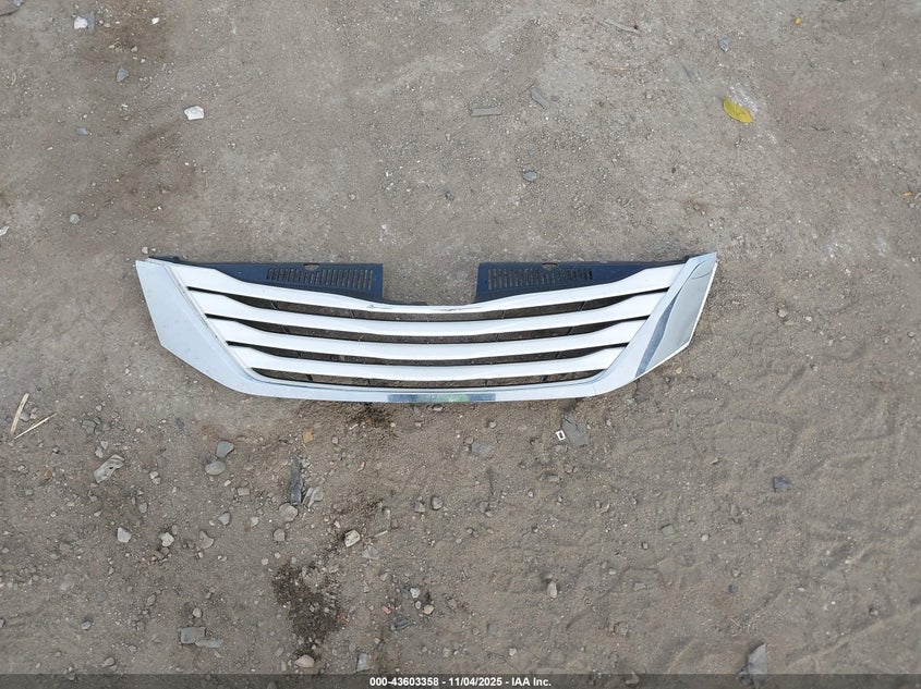 2015 TOYOTA SIENNA LE 8 PASSENGER - 5TDKK3DC5FS597337