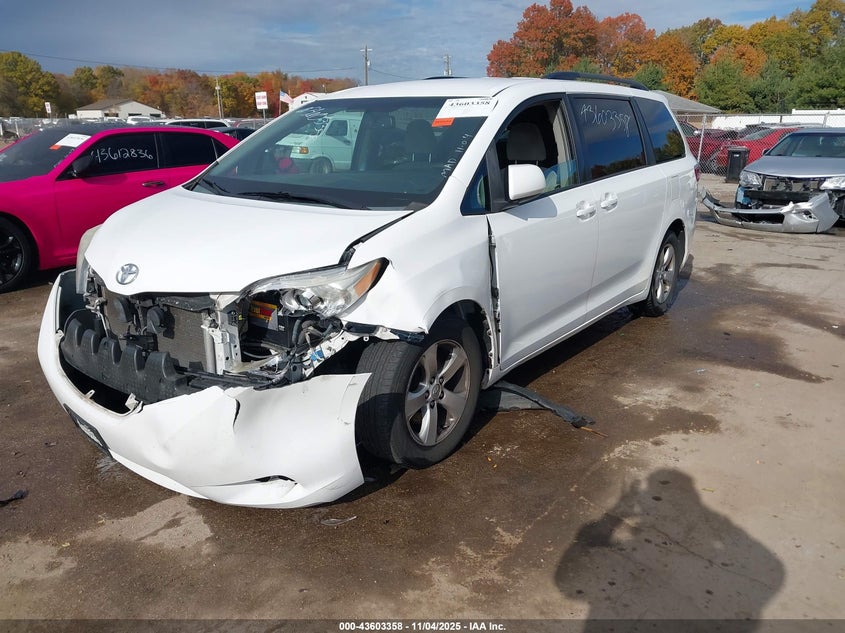 2015 TOYOTA SIENNA LE 8 PASSENGER - 5TDKK3DC5FS597337