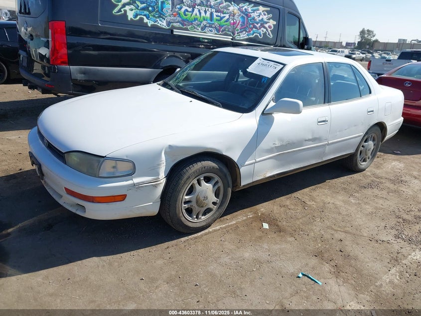 JT2VK13E7N0008691 1992 TOYOTA CAMRY photo no. 2