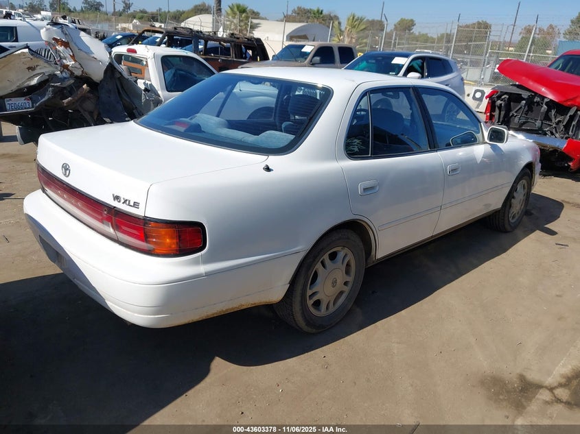 JT2VK13E7N0008691 1992 TOYOTA CAMRY photo no. 4