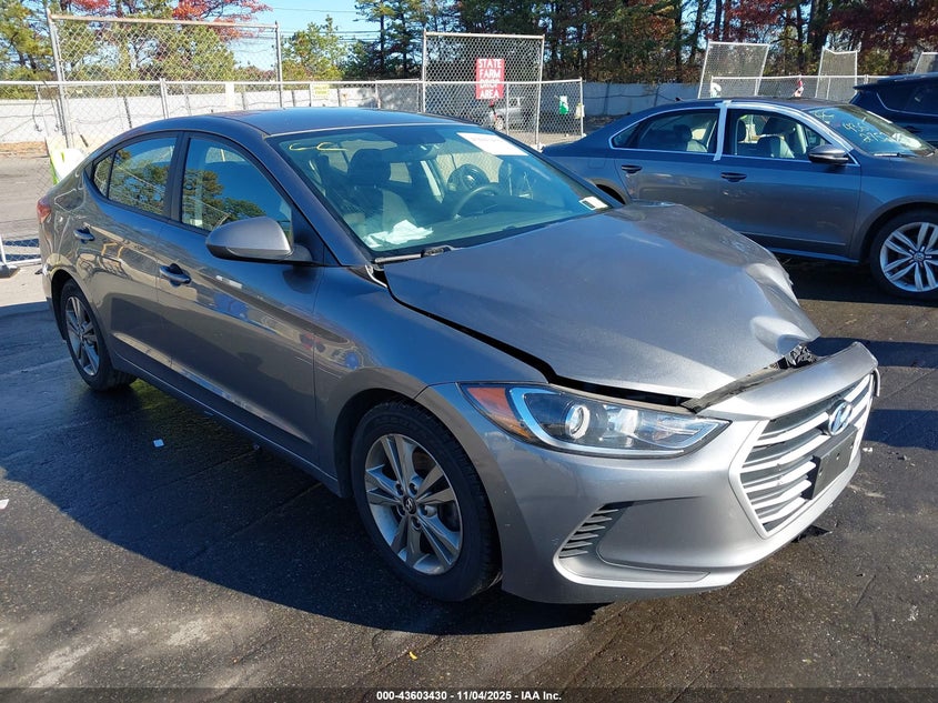 HYUNDAI ELANTRA SEL