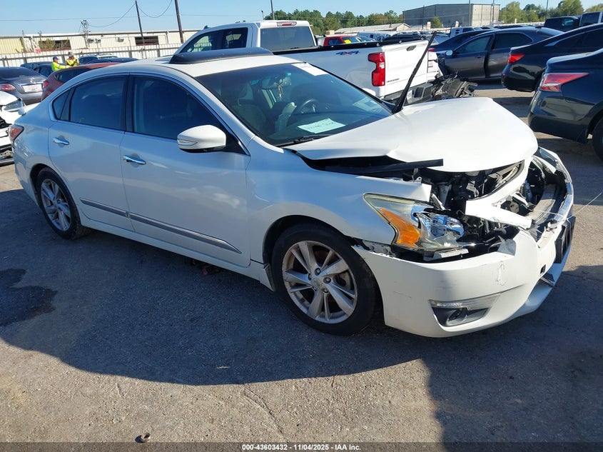 NISSAN ALTIMA 2.5 SV