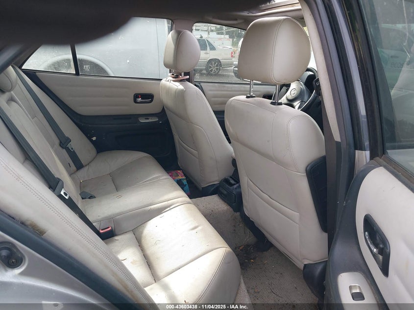 2004 Lexus Is 300 VIN: JTHBD192840087674 Lot: 43603438