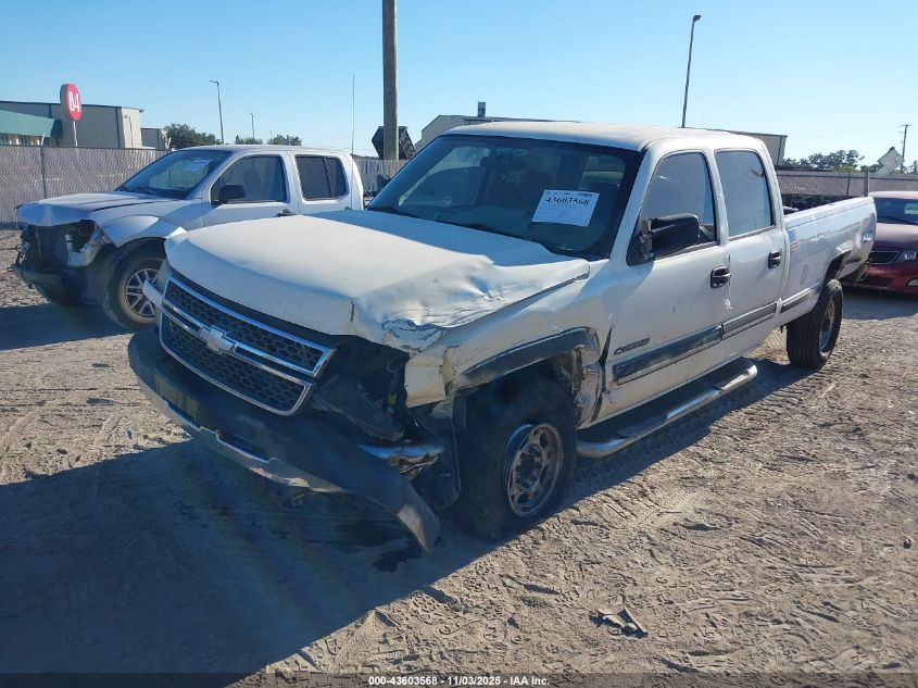 2005 Chevrolet Silverado 2500Hd Work Truck VIN: 1GCHC23UX5F811703 Lot: 43603568