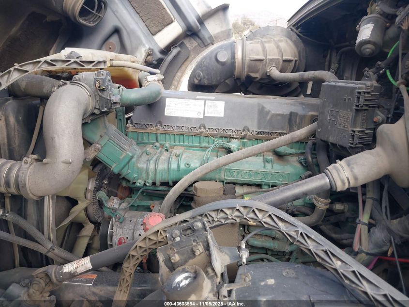 2018 Volvo Vnl VIN: 4V4NC9EJ5JN895593 Lot: 43603594