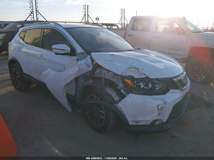 NISSAN ROGUE SPORT SL