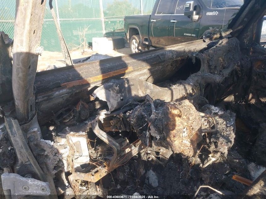 2019 Jeep Wrangler Unlimited Sahara 4X4 VIN: 1C4HJXEN4KW638474 Lot: 43603671