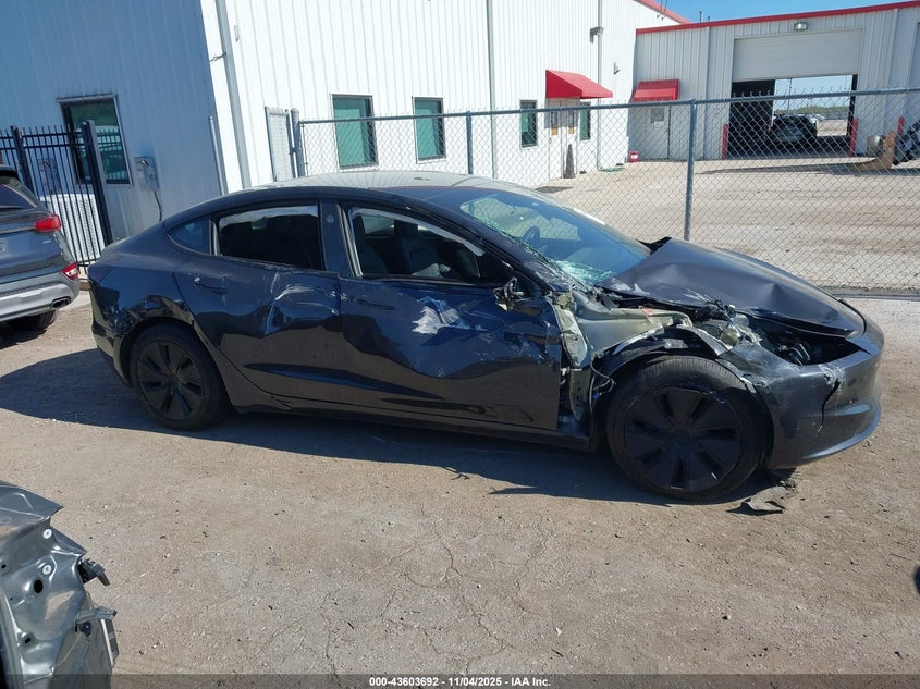 2024 Tesla Model 3 Long Range Dual Motor All-Wheel Drive/Rear-Wheel Drive VIN: 5YJ3E1EA3RF722230 Lot: 43603692