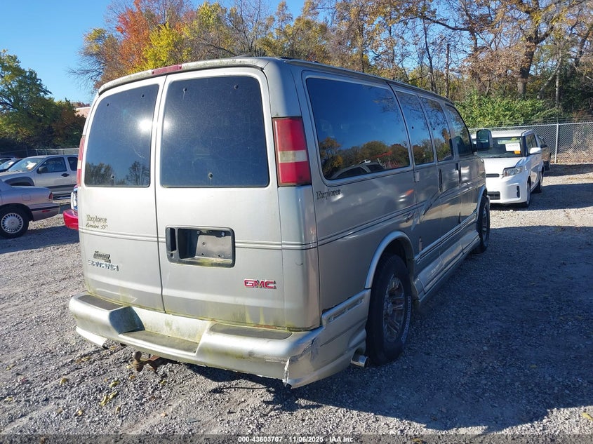 2004 GMC Savana Upfitter