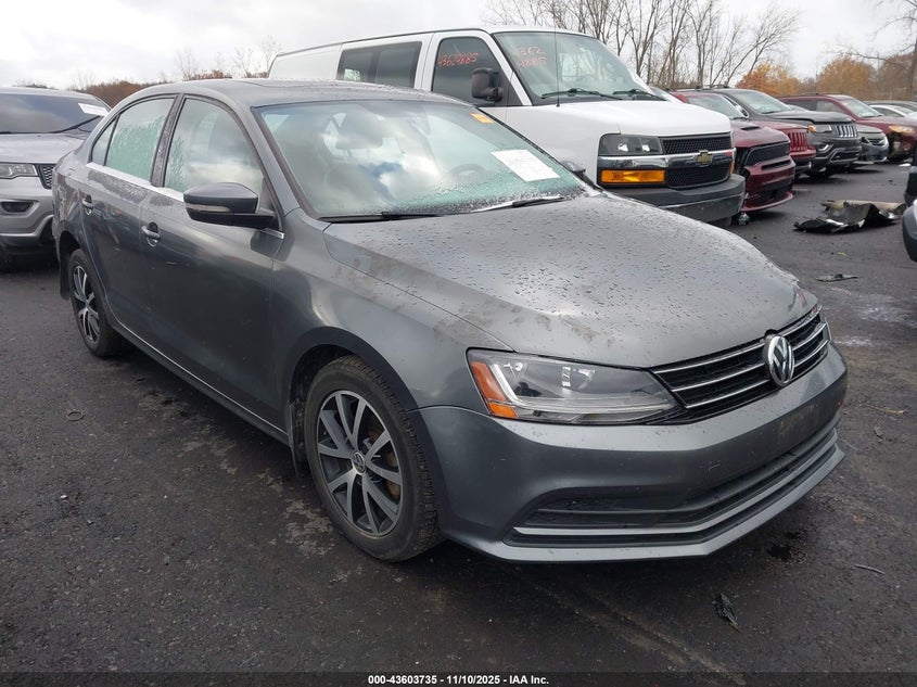 VOLKSWAGEN JETTA 1.4T SE